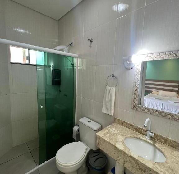 غرفة قياسية رباعية, Recanto Armação Pousada