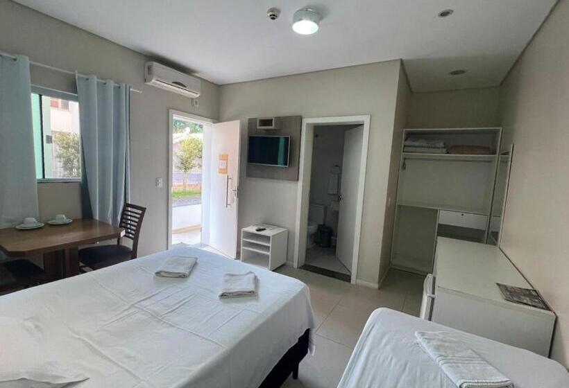 غرفة قياسية رباعية, Recanto Armação Pousada