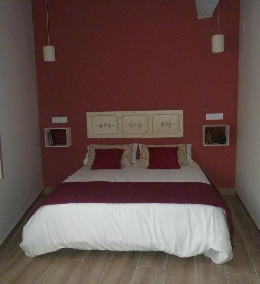 سوئیت با بالکن, Casa De Tintas