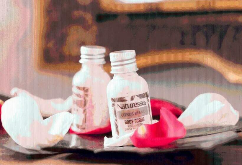 غرفة قياسية, Casona Quesada