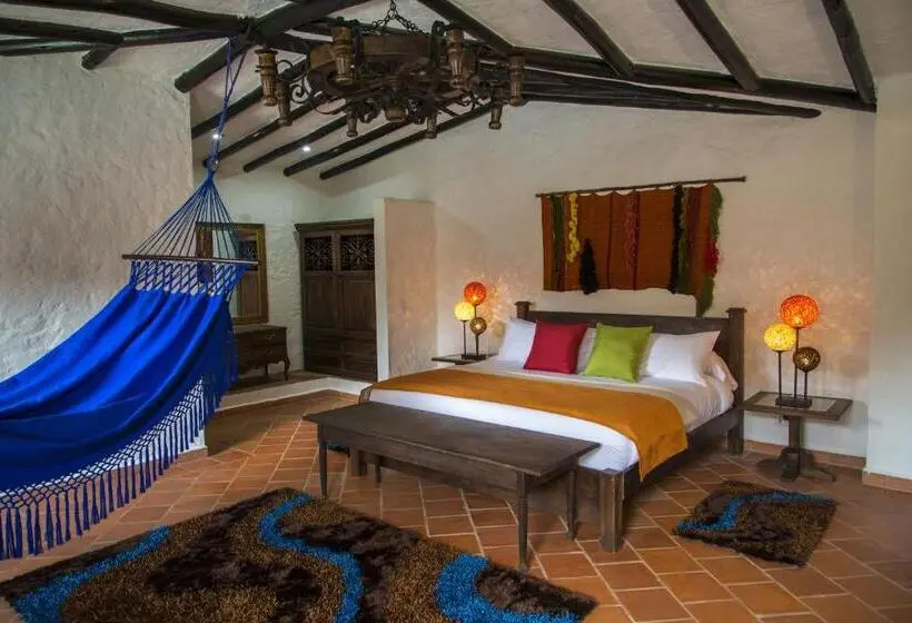 スイート, Casona Quesada
