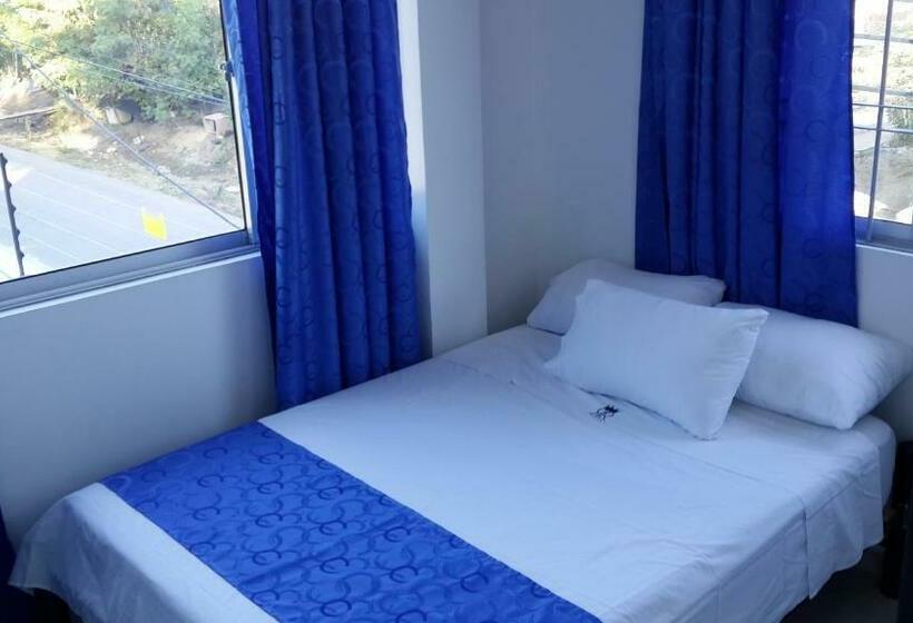 غرفة كومفورت ثلاثية, Tropical Resort Tocaima