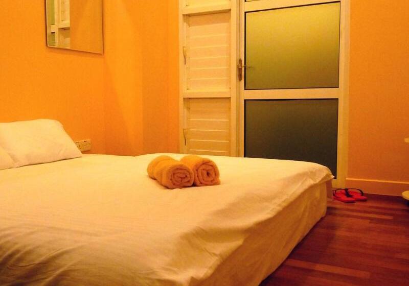 חדר דחוקס עם מיטת קינג, Vstay Two Guesthouse