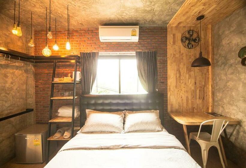 חדר דלוקס, Bed Loft Cafe