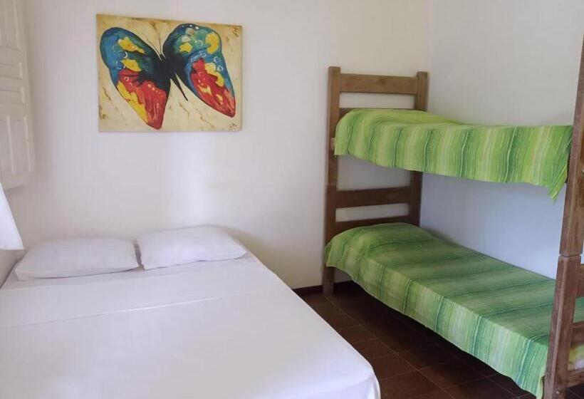 اتاق استاندارد چهار تخته, Bahia Mar Pousada