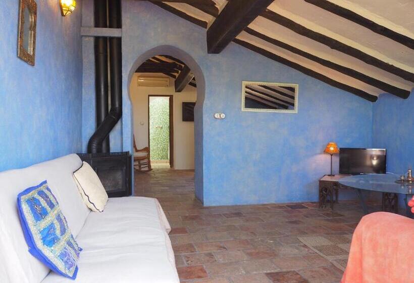 جناح جونيور عائلى, Rural Alqueria De Los Lentos