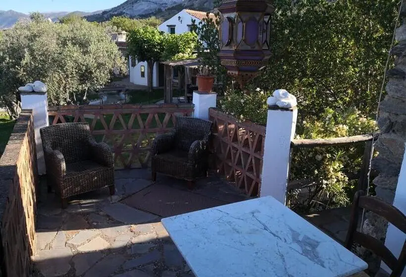 スイート, Rural Alqueria De Los Lentos