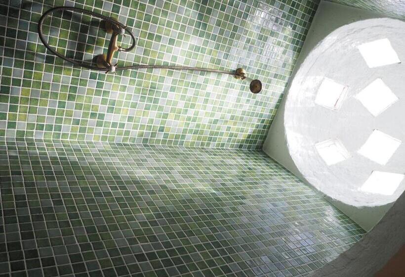 جناح جونيور عائلى, Rural Alqueria De Los Lentos