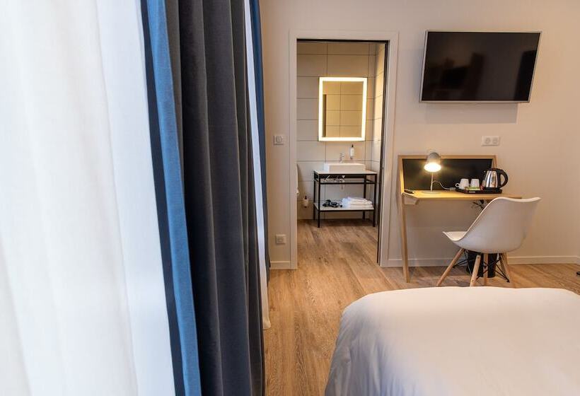 수피리어 룸, Mayrena Hotel Restaurant