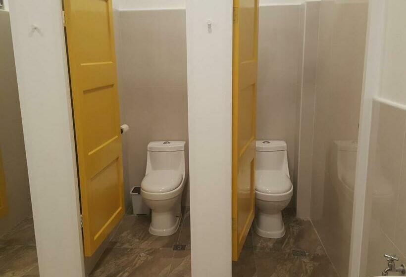 اتاق استاندارد, Citadel Alona Inn