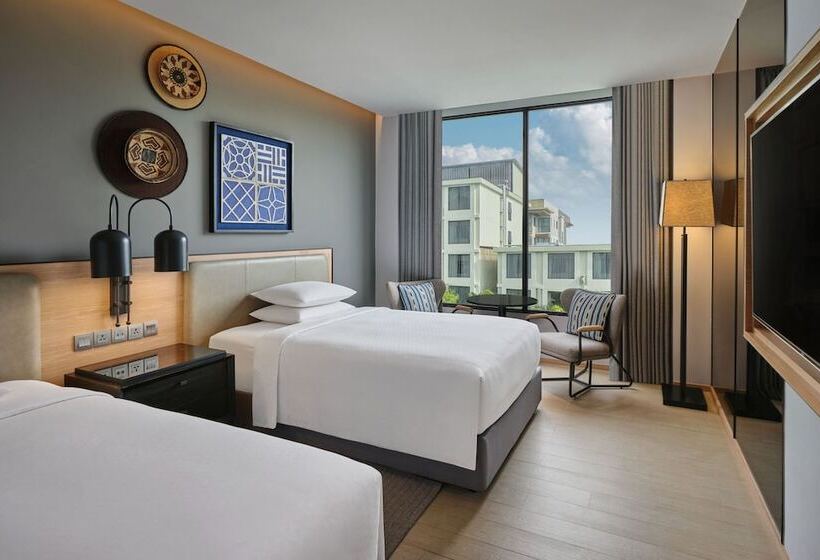 스탠다드 룸 더블 침대 2개, Four Points By Sheraton Phuket Patong Beach Resort