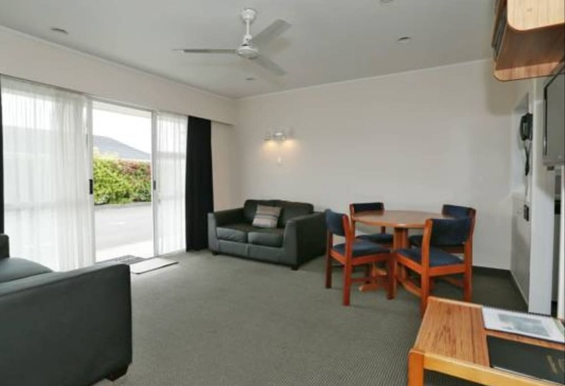 דירת שני חדרים, Asure Fountain Resort Motel