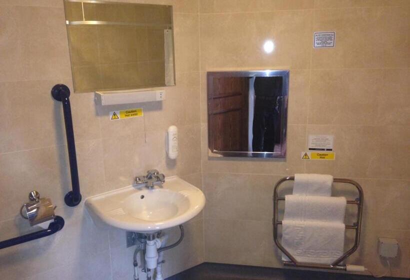 身障者適用スタンダードルーム, George Hotel Wetherspoon