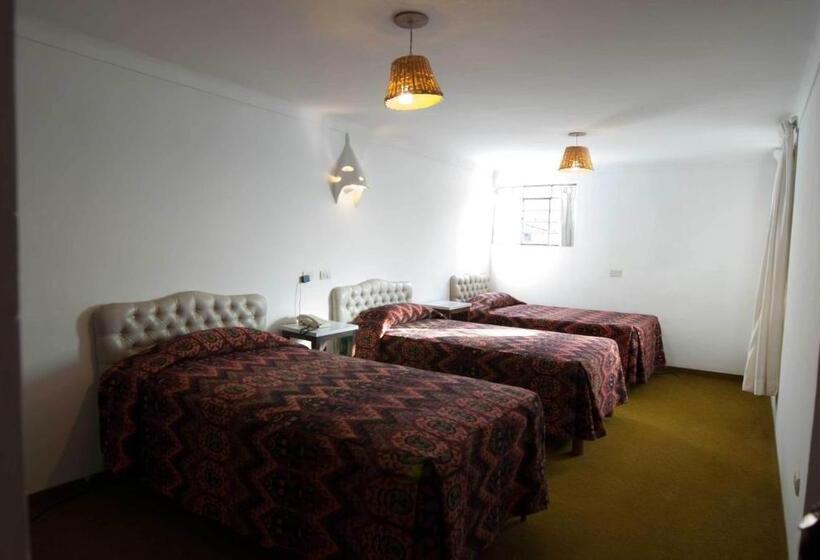 スタンダードトリプルルーム, Casablanca