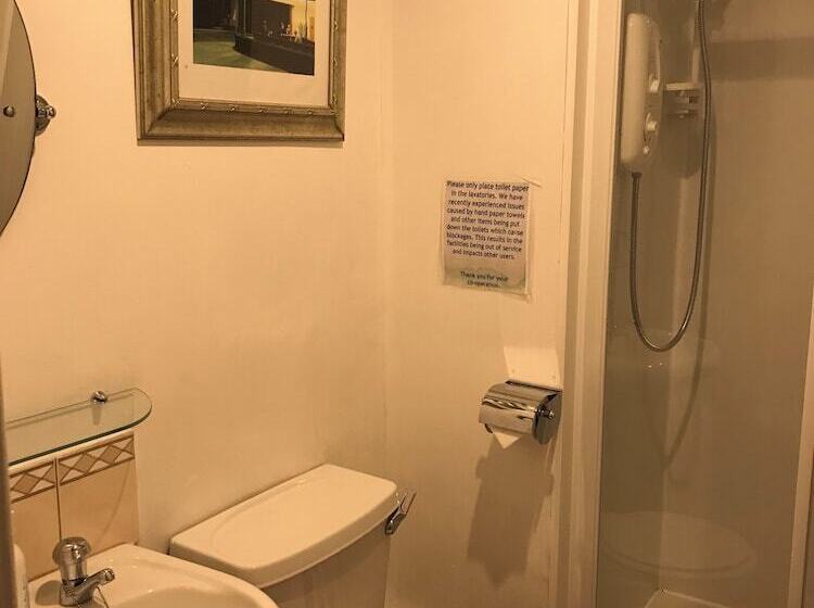 חדר סטנדרט, Alexander Guest House