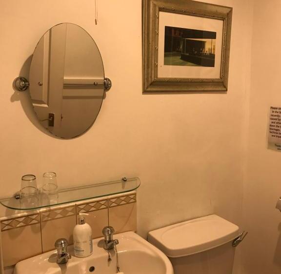 Номер Deluxe, Alexander Guest House