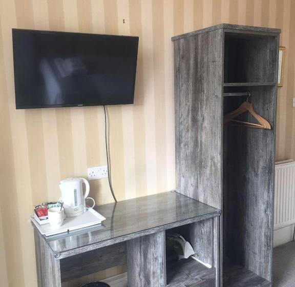 חדר סטנדרד יחיד חדר אמבטיה משותף, Alexander Guest House