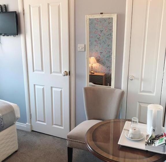 חדר סטנדרט יחיד, Alexander Guest House