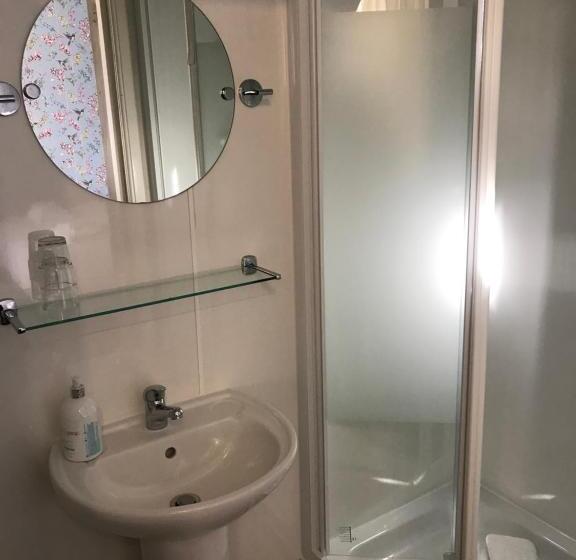 חדר סטנדרט, Alexander Guest House