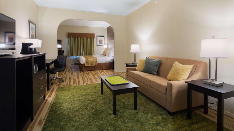Люкс Кровать Кинг, Best Western Plus Des Moines West Inn & Suites