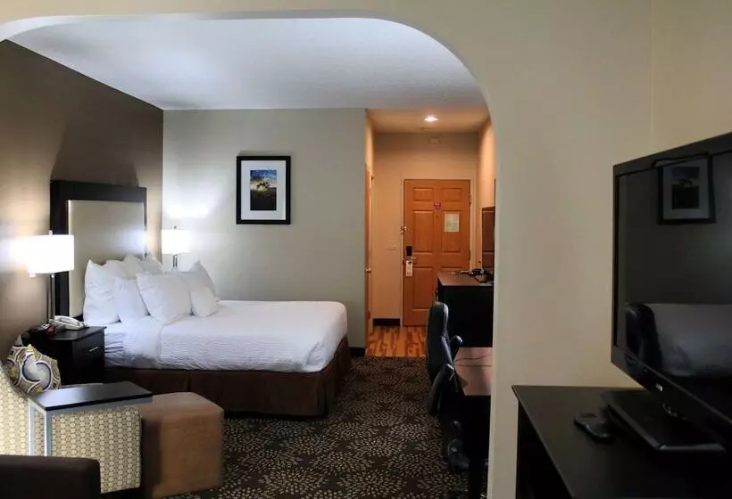 スイート, Best Western Plus Des Moines West Inn & Suites