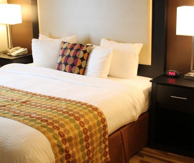 جناح, Best Western Plus Des Moines West Inn & Suites
