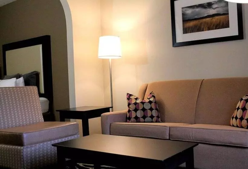 身障者適用スイートルーム, Best Western Plus Des Moines West Inn & Suites