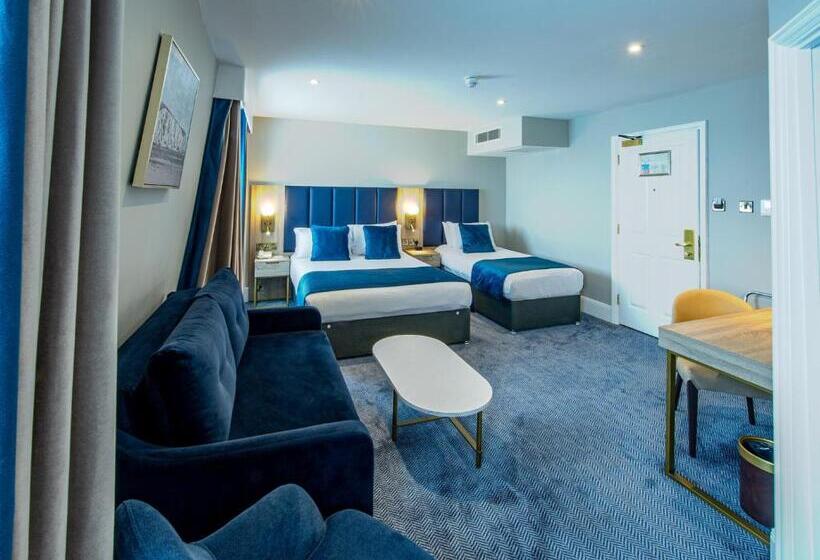 家庭间, Best Western Premier Dover Marina Hotel & Spa