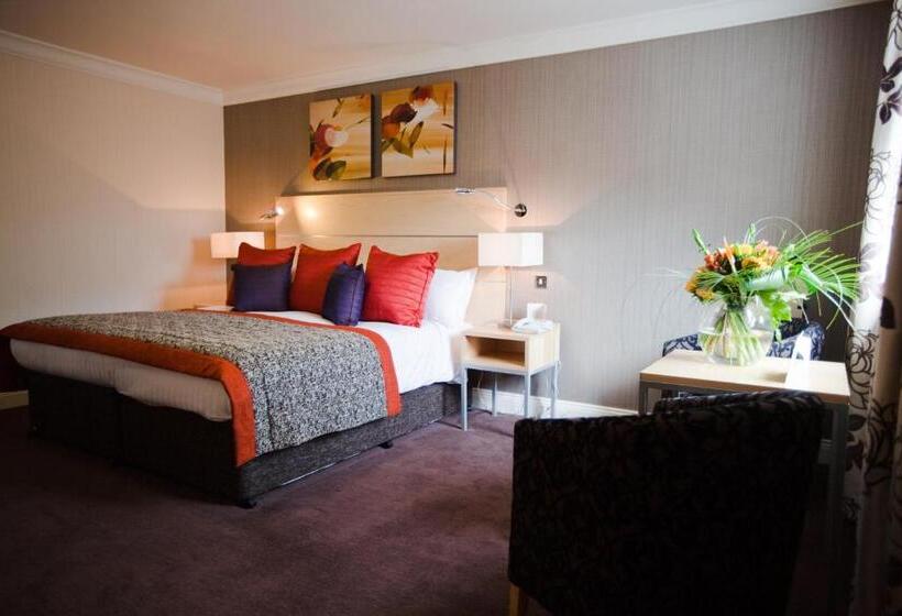 חדר אקזקיוטיב, Caledonian