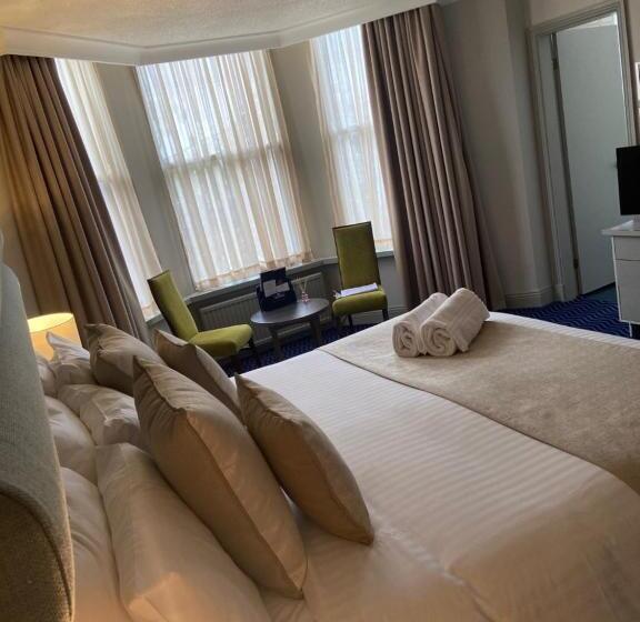 חדר סטנדרט, Caledonian