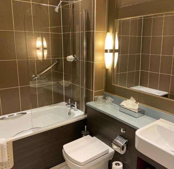 חדר דלוקס יחיד, Caledonian