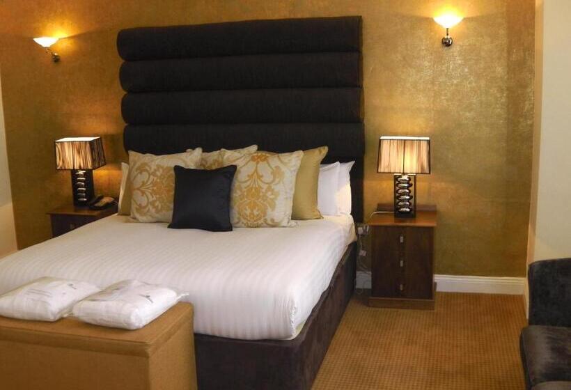 חדר אקזקיוטיב, Caledonian