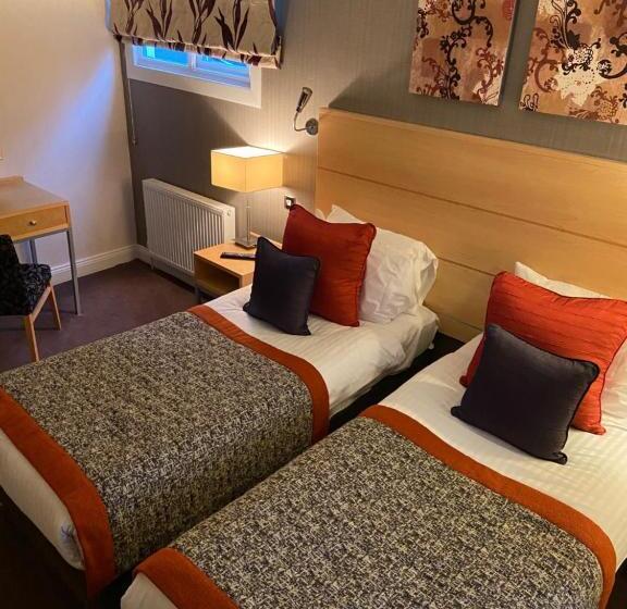 חדר אקזקיוטיב, Caledonian