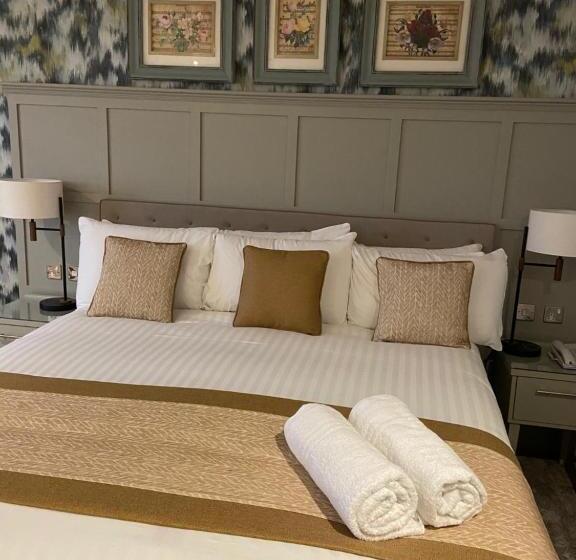 חדר סופריור עם מיטת קינג, Caledonian