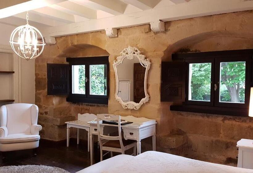 スタンダードトリプルルーム, Casa Del Marques