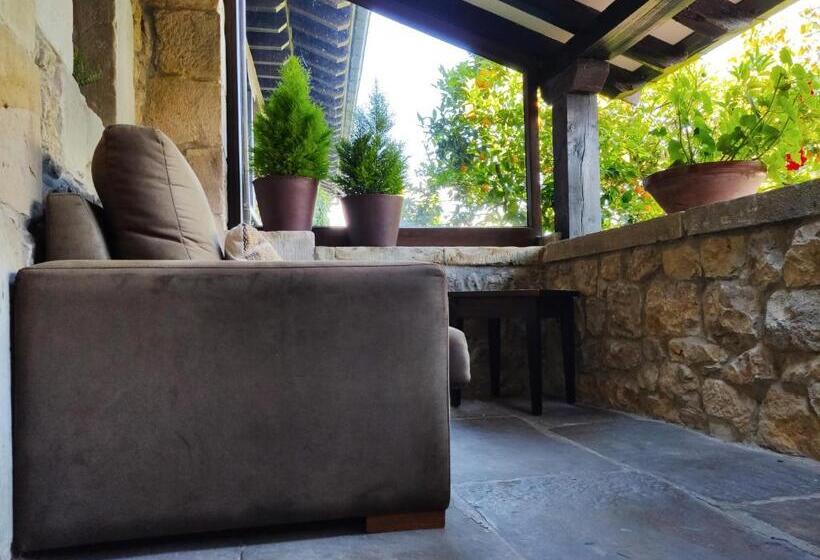 اتاق استاندارد سه تخته با بالکن, Casa Del Marques