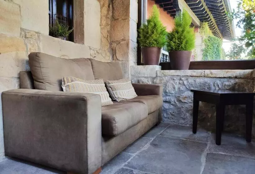 اتاق استاندارد سه تخته با بالکن, Casa Del Marques
