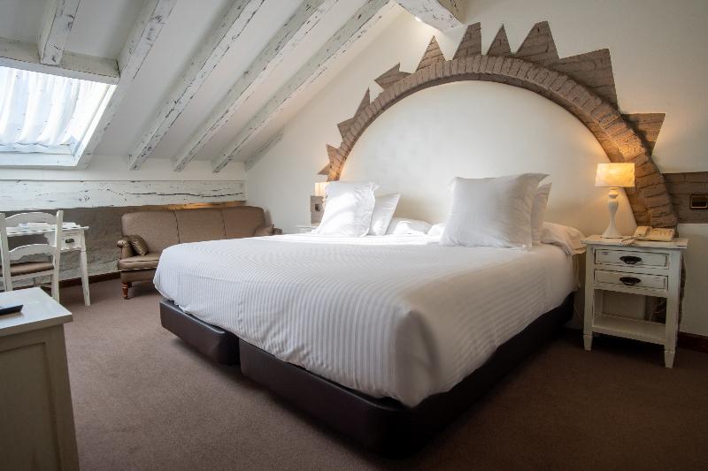 اتاق استاندارد, Casa Del Marques