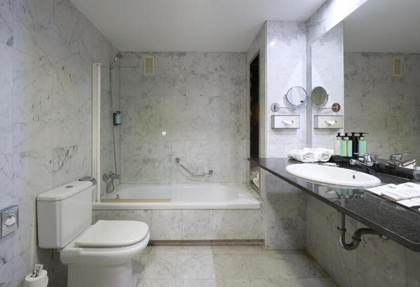 اتاق سوپریور با بالکن, Catalonia Barcelona Beach