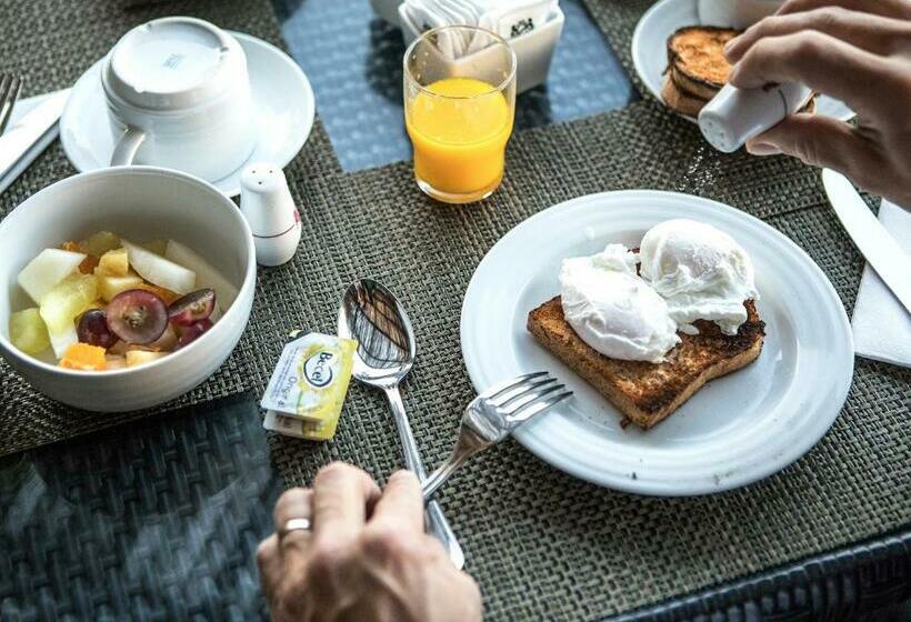 חדר קלאסי עם נוף לים, Dom Pedro Marina