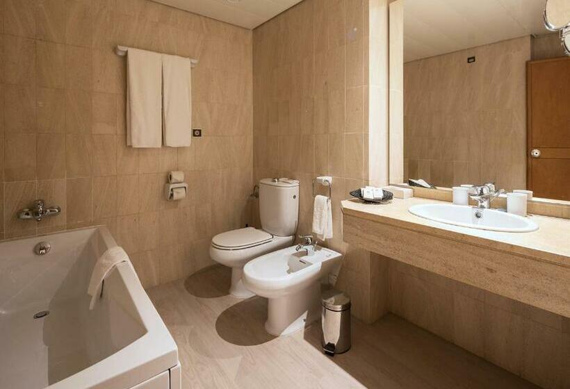 סוויטה משפחתית 2 חדרי שינה, Dom Pedro Marina