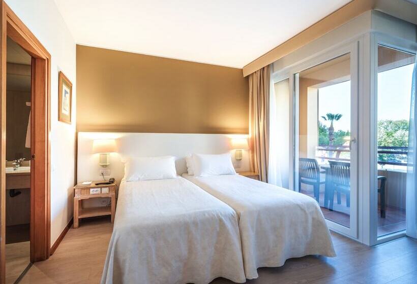 סוויטה משפחתית 2 חדרי שינה, Dom Pedro Marina