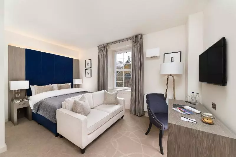 デラックススイート, Dunalastair Hotel Suites