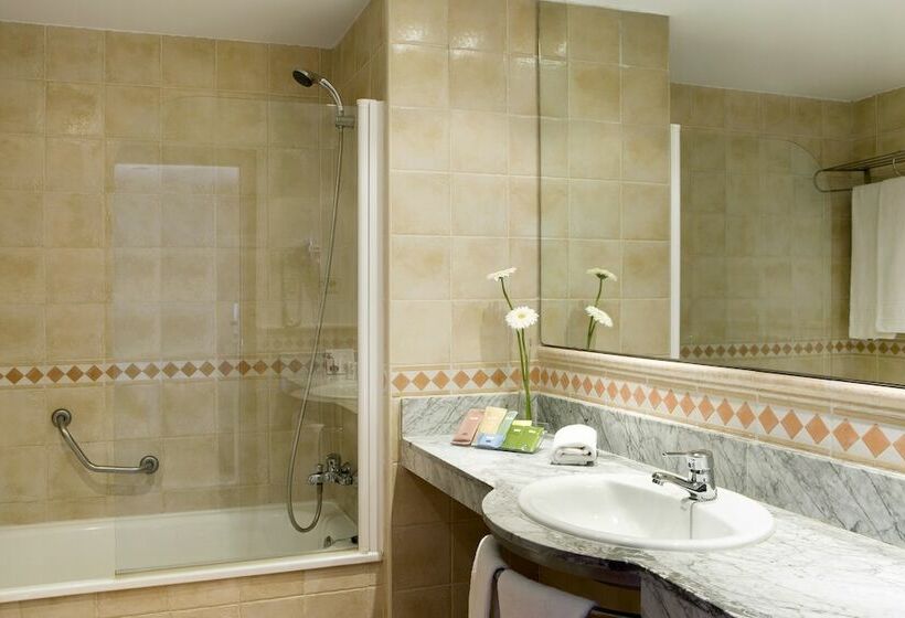 标准间带游泳池, H10 Mediterranean Village