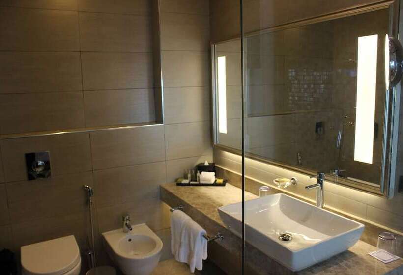 سوییت, Hilton Amman