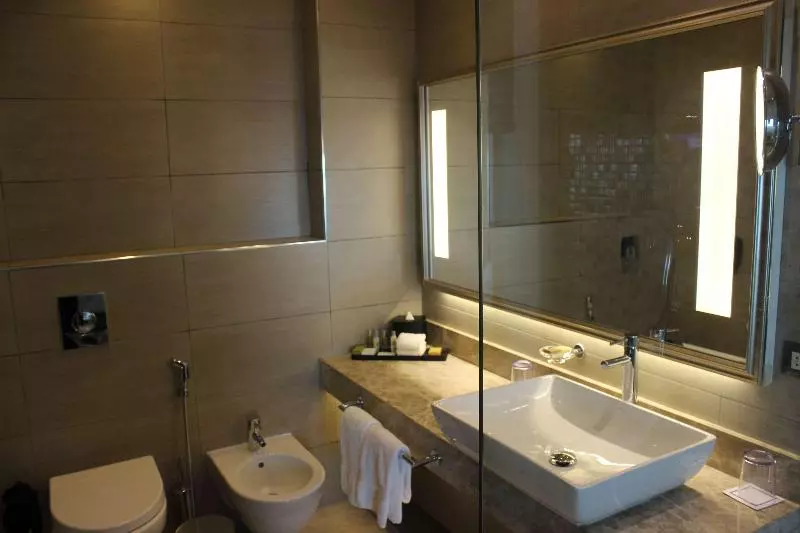 اتاق لوکس, Hilton Amman