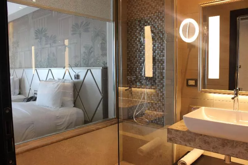اتاق استاندارد, Hilton Amman