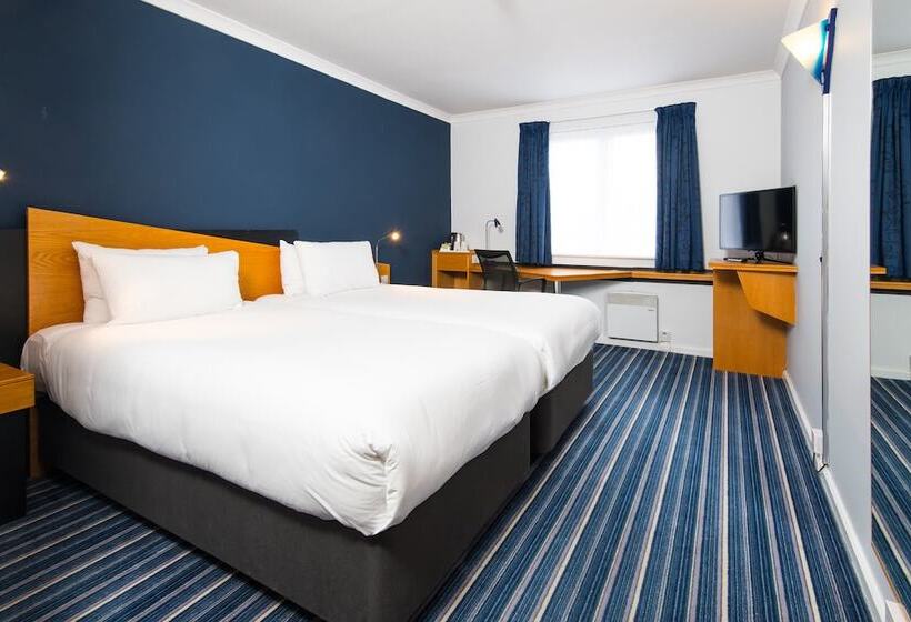 Номер Стандарт, Holiday Inn Express Manchester East, An Ihg