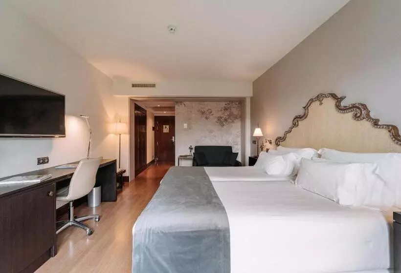 اتاق سوپریور با چشم‌انداز, Palacio De Avilés, Affiliated By Meliá