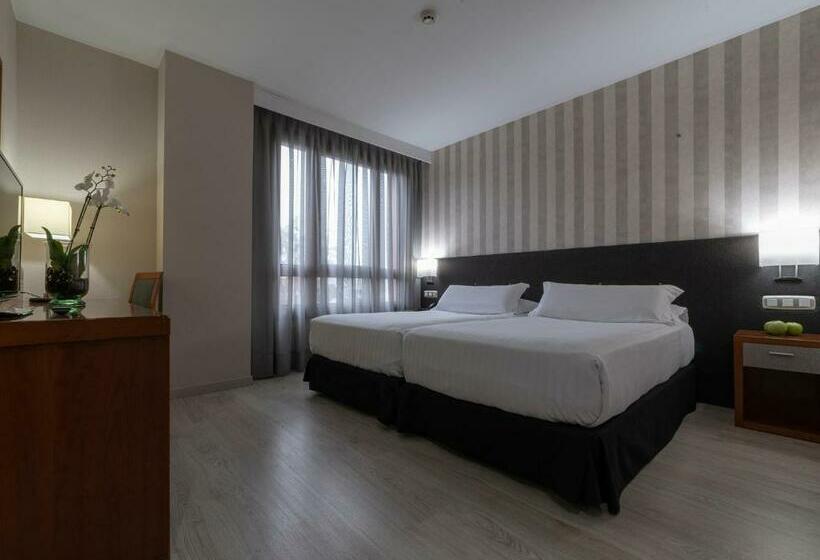 标准间, Plaza Las Matas